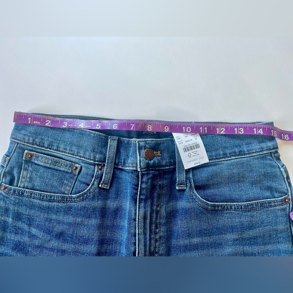 J. Crew High Rise Rolled Cuff Denim Shorts‎ Size 28 NWT Medium Wash Jean Shorts - Picture 7 of 8